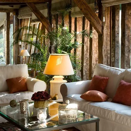 Chambres D'hotes La Ferme De Monseignon Bed & Breakfast