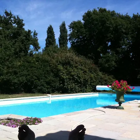ベッド・アンド・ブレックファスト Chambres D'hotes La Ferme De Monseignon *